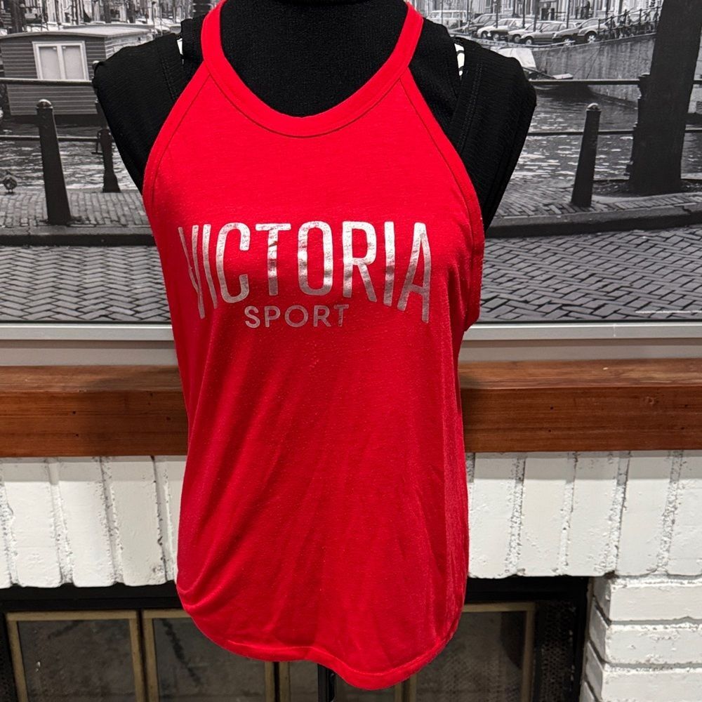 Victoria's Secret Sport tank top racerback style silver logo Large Red